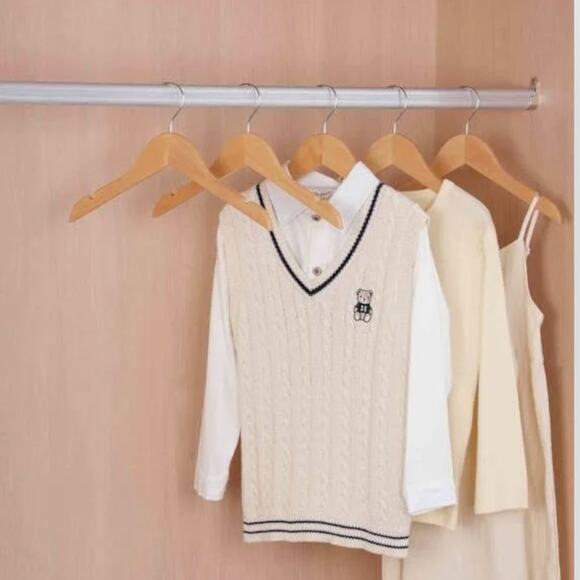 At Home Tiny Dreamers 15ps Wooden Clothes Hanger Kid's 3-8 years, 12 in, Natural - Picture 4 of 4